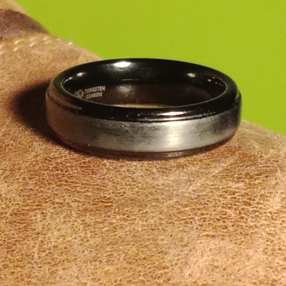 Men's Tungsten Ring